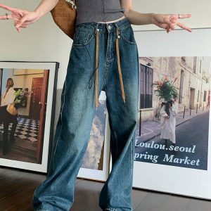 Casual Friday Comfy Jeans - Y2K Vintage Outfits for Winter Street Style