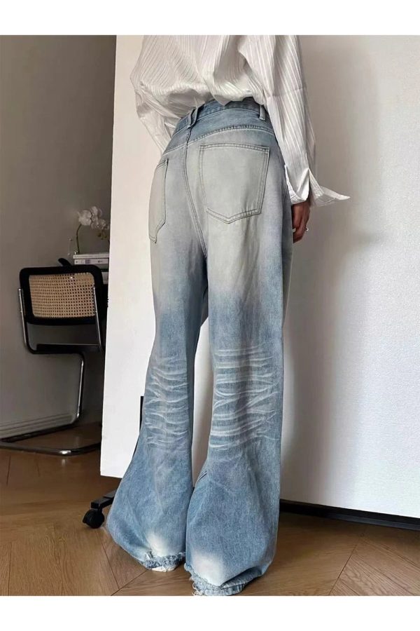 Distressed Light-Wash Wide-Leg Jeans for Y2K Vintage Street Style Outfits