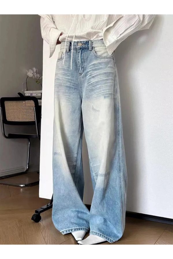 Distressed Light-Wash Wide-Leg Jeans for Y2K Vintage Street Style Outfits