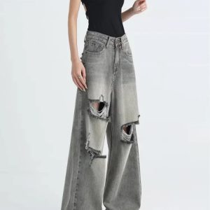 Distressed Oversized Baggy Jeans - Y2K Vintage Street Style Outfits