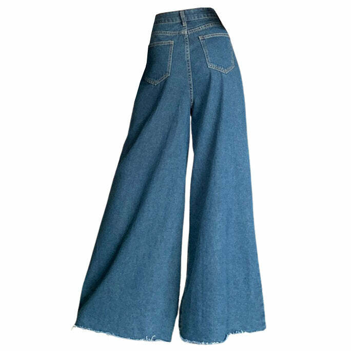 Flare Jeans for Y2K Outfits: Vintage Style for Winter & Street Fashion