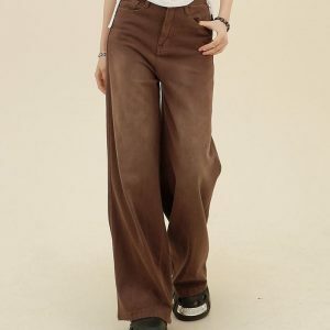 Heart Pocket Brown Jeans - Y2K Vintage Outfits for Winter Street Style