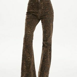 High-Waisted Leopard Flare Jeans - Y2K Vintage Winter Outfits for Women