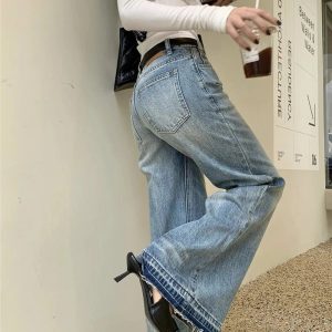 Retro High-Waisted Wide-Leg Jeans for Y2K Outfits and Vintage Styles