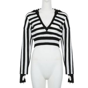 Striped Shadow Crop Hoodie - Y2K Vintage Winter Outfits for Women