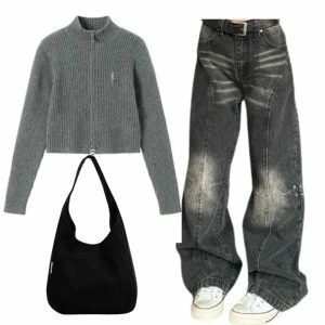 Y2K Outfit: Ribbed Zip-Up Turtleneck Sweater & Washed Black Wide-Leg Jeans