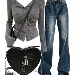 Y2K Outfit: Ruched Ribbed Cardigan & Vintage Flare Jeans for Retro Style